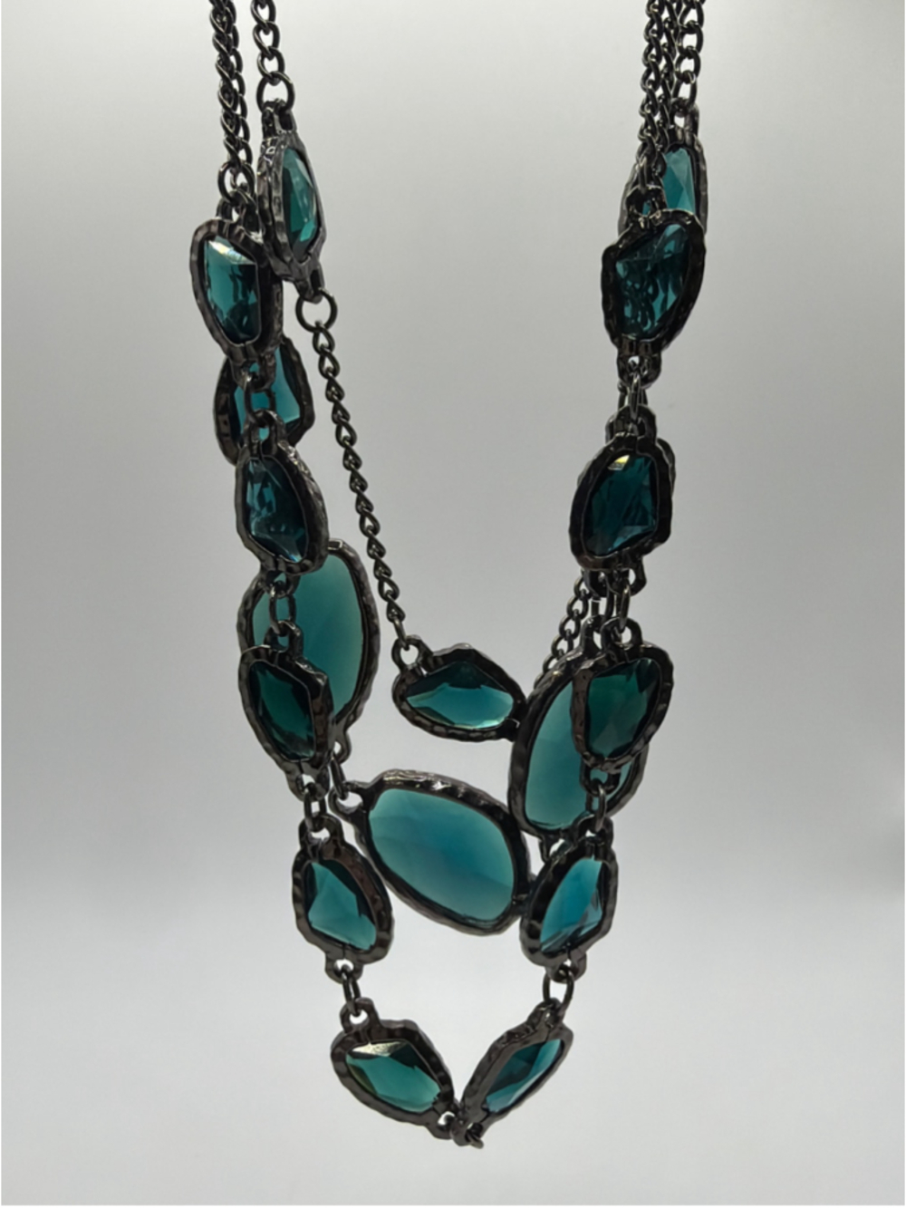 Chico’s Teal Layered Statement Necklace NWOT 12” Drop